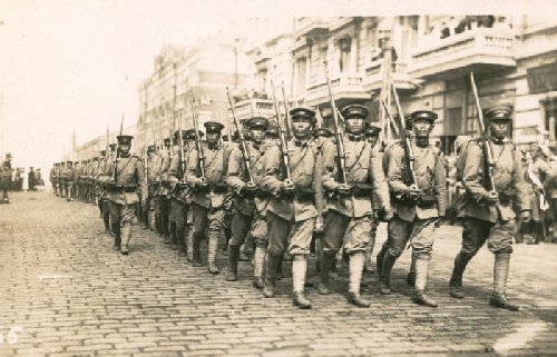 Японские интервенты 
во Владивостоке. 1918.